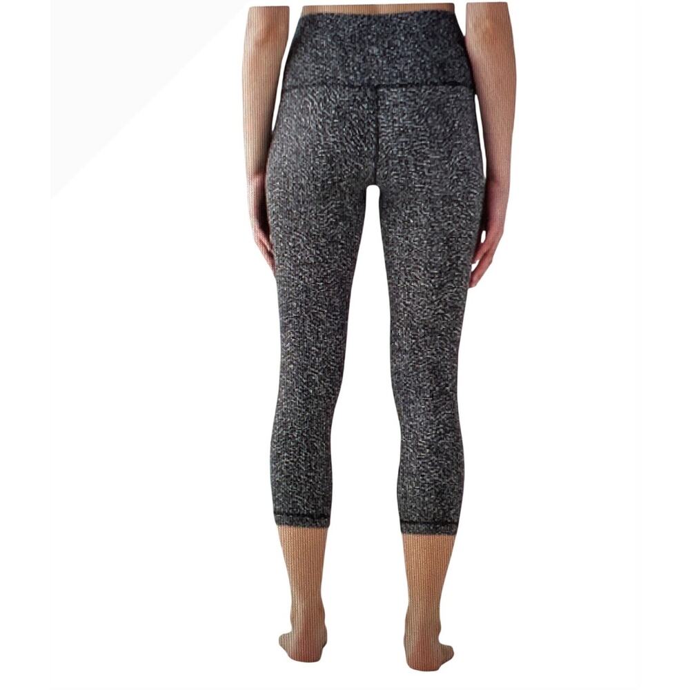 Lululemon Wunder Under Luon Ripple Jacquard Black White Crop Leggings Sz 2